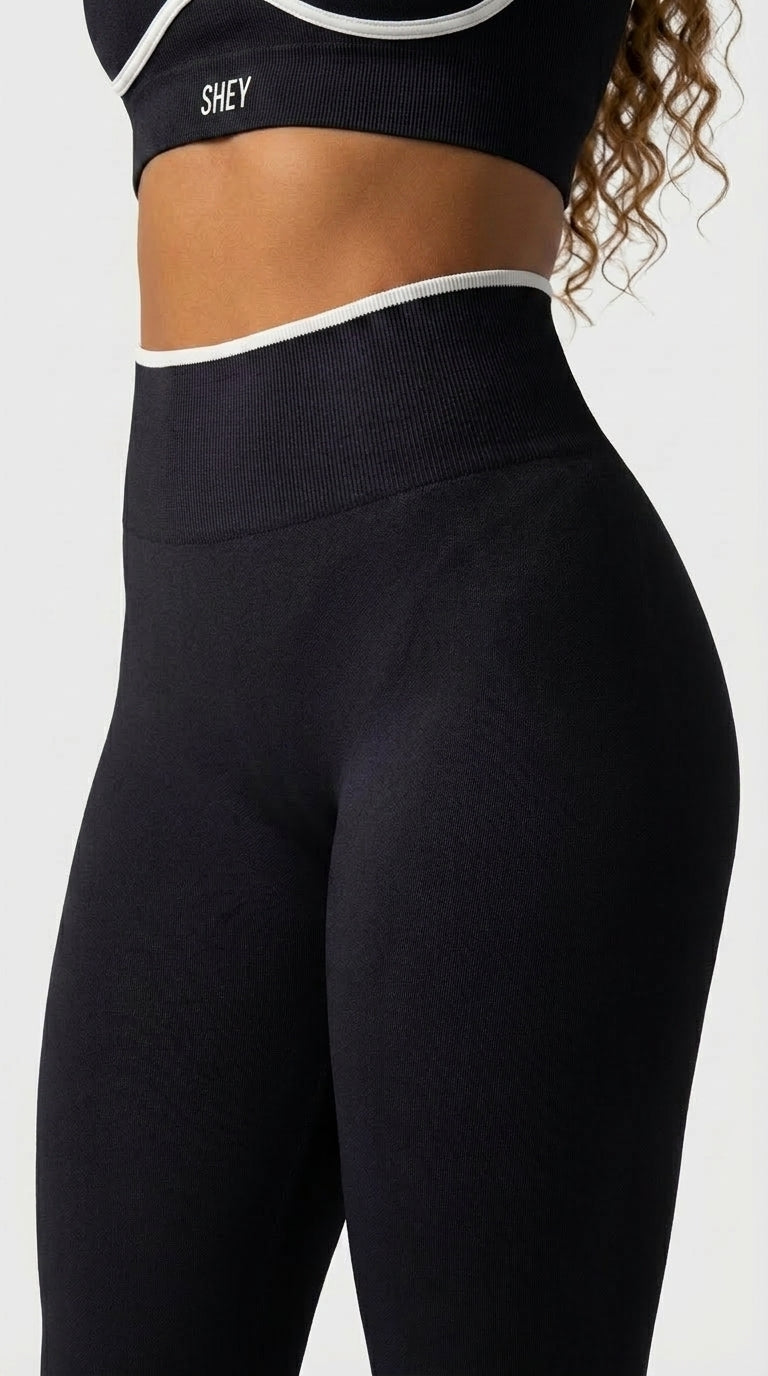 SHE Atelier Contour Legging - Black